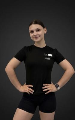 Инструктор тренажерного зала Кузавлева Людмила