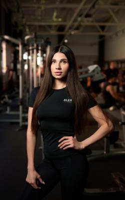 Инструктор тренажерного зала Кузнецова Ирина