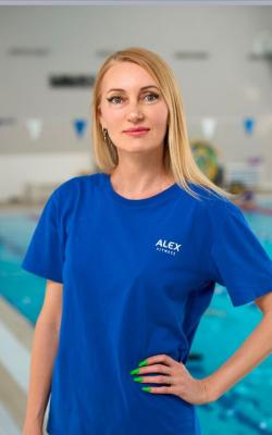 Инструктор водных программ Макарова Светлана