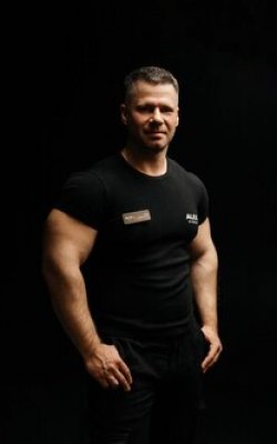 Персональный тренер Наумцев Илья 