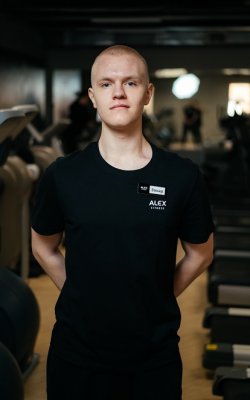 Персональный тренер Захар Федоров