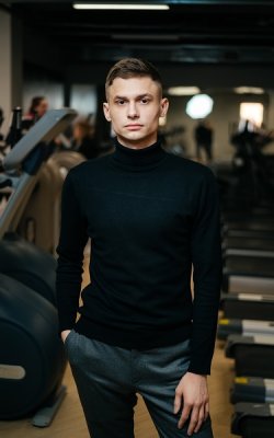 Менеджер отдела продаж Кириллов Альберт
